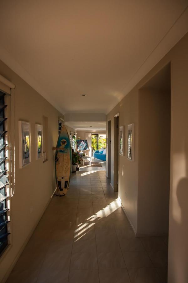 Beach Escape Magnesium Pool Dog Happy Gc Airport Apartamento Gold Coast Exterior foto